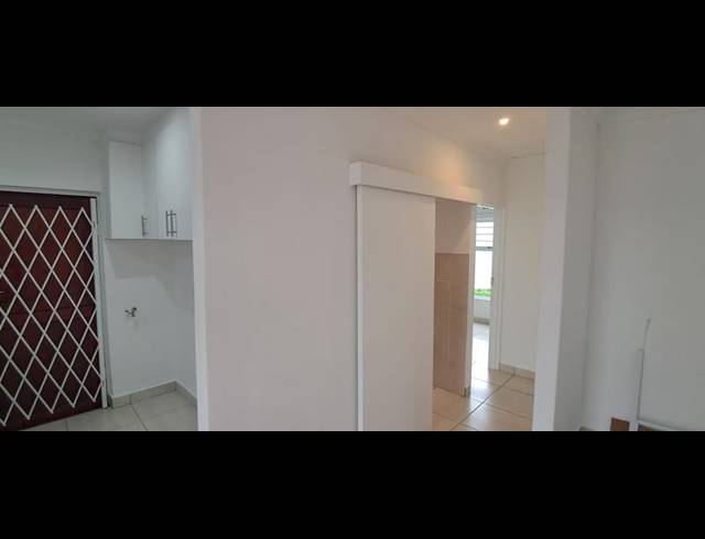 2 BEDROOM PROPERTY TO RENT IN BONNIE BRAE